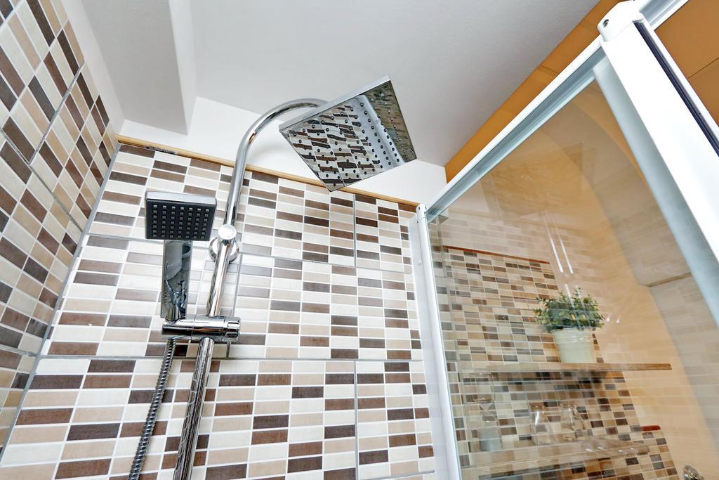 4Bnb - Cavour Square Apartment Roma Esterno foto